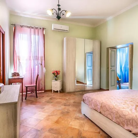 בית נופש Casa Cacace *
