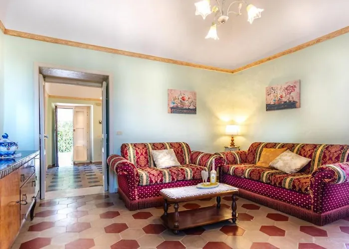 Casa Cacace * ماسّا لوبْرينسِ
